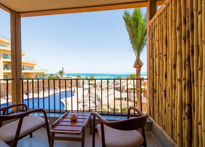 Otel Ananea - Adults Only